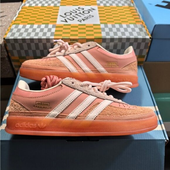 New Womens adidas Originals x Bad Bunny Sneaker - Picture 2 of 9